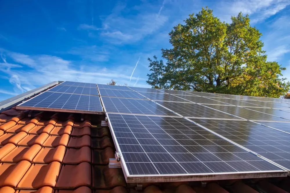 Panneaux solaires près de Crémieu